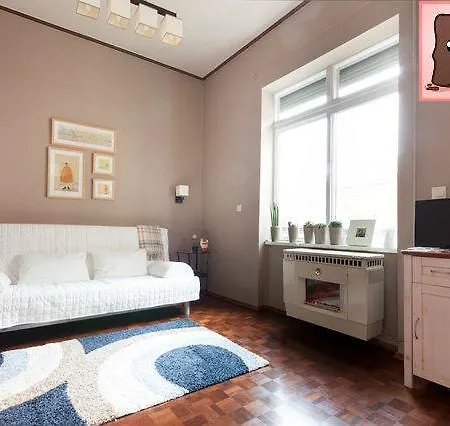 Homestay E47 Eotvos *